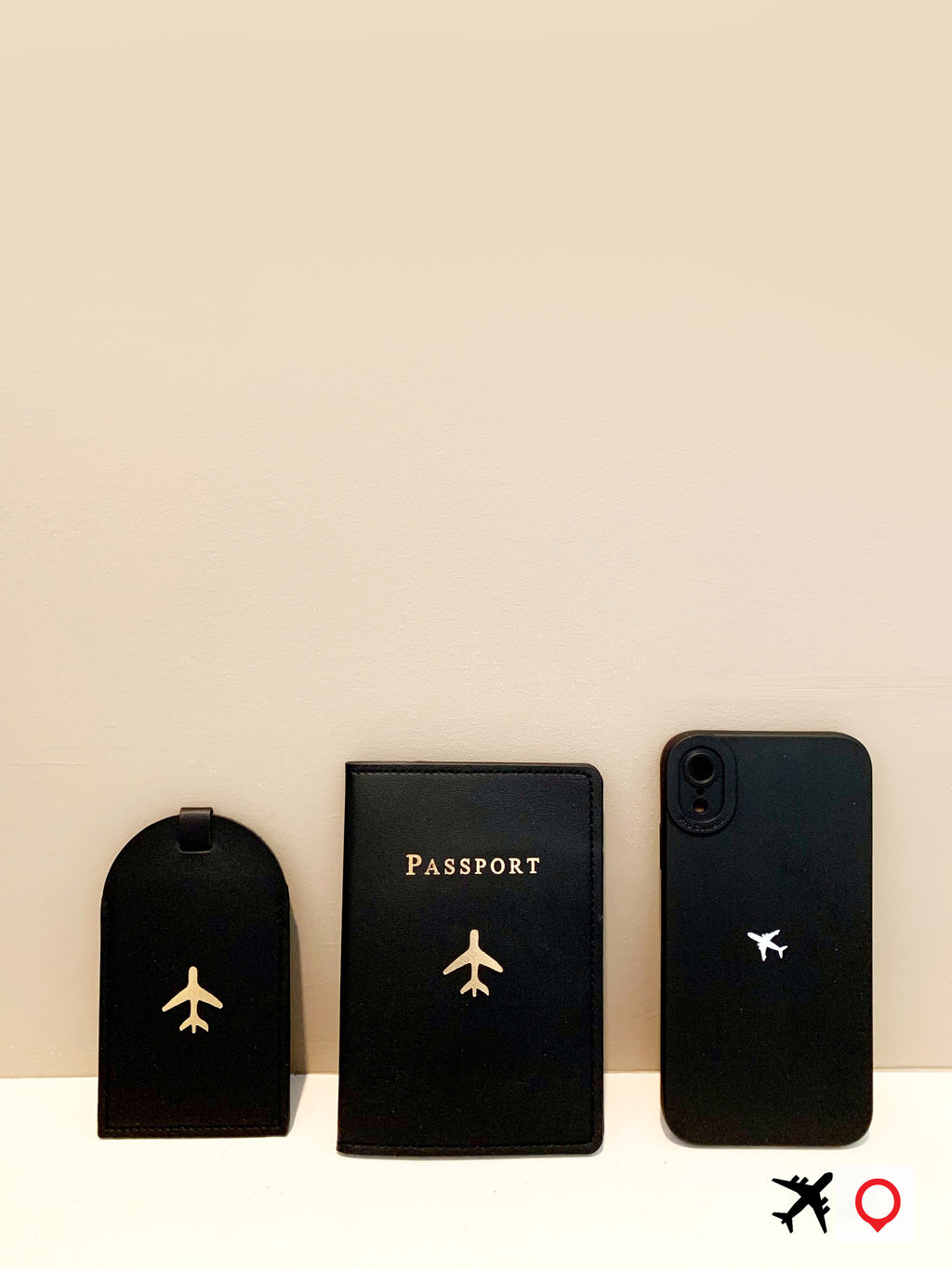 mobi.D (mobile digital) Flight Series MA-001 iPhone Case + Travel Set