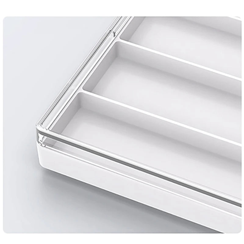 Compact Apple Watch storage case for travel